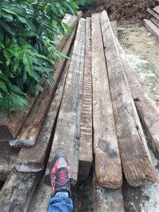 红木山房厂家直销 百年老料铁力木拆房 方料500×18×10cm