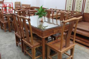 古朴红木纯手工原木老挝花梨明式长方带抽餐桌配大灯挂椅七件套